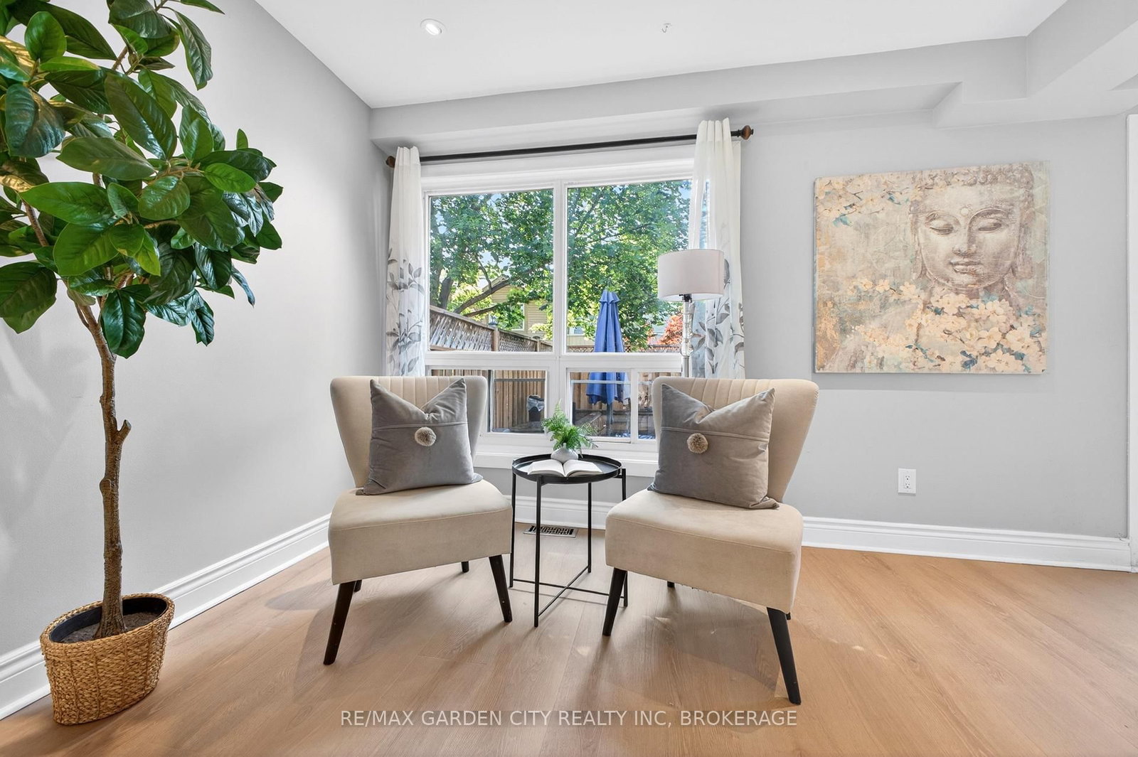 3008 Palmer Drive • #8 • Burlington, ON photo 8