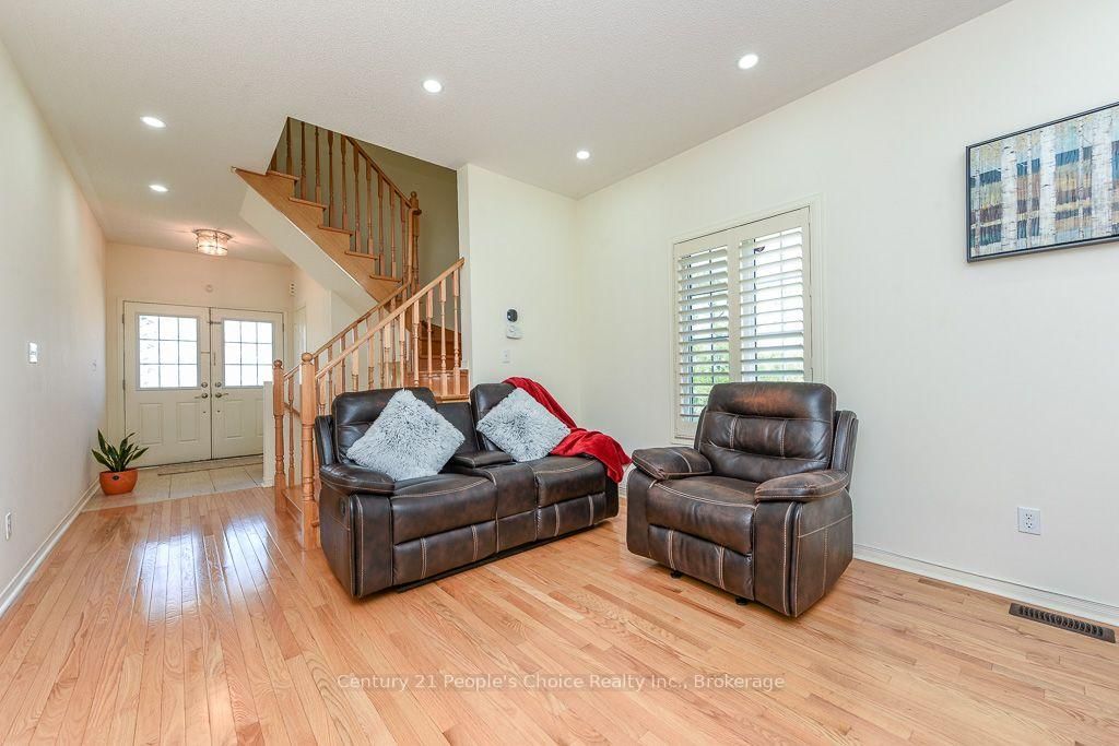 270 Brussels Avenue • Brampton, ON photo 10