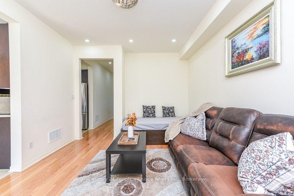 270 Brussels Avenue • Brampton, ON photo 15