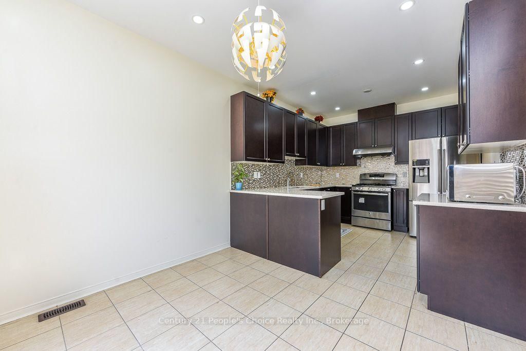 270 Brussels Avenue • Brampton, ON photo 17