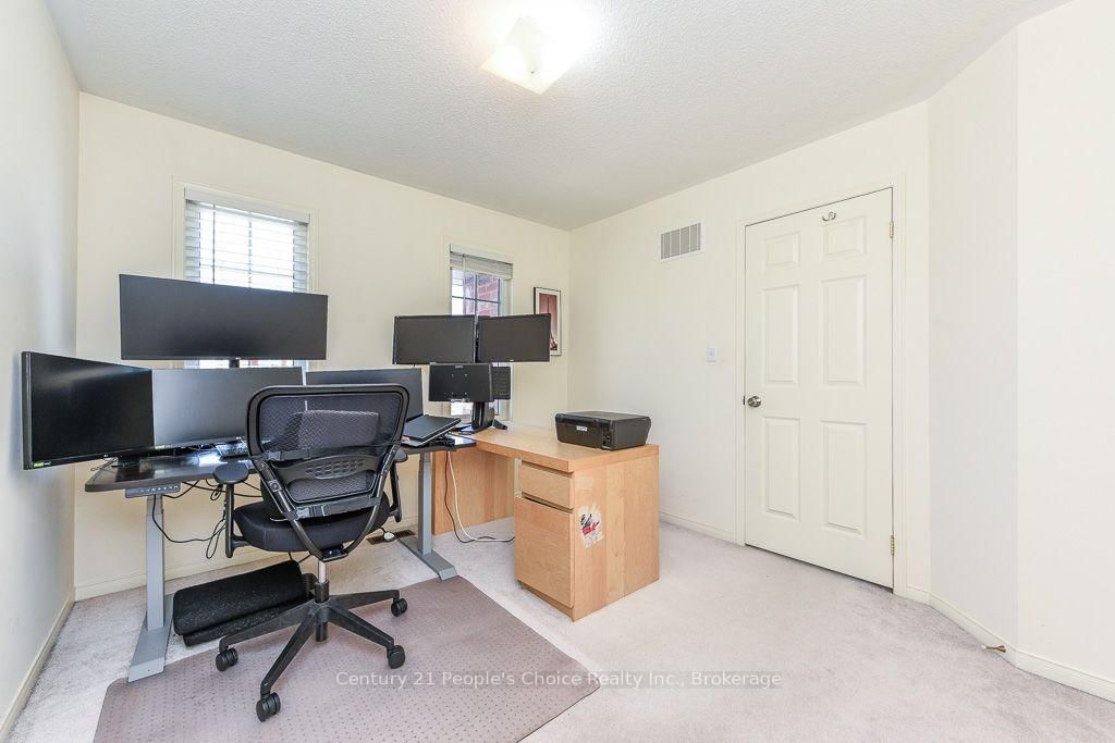 270 Brussels Avenue • Brampton, ON photo 27