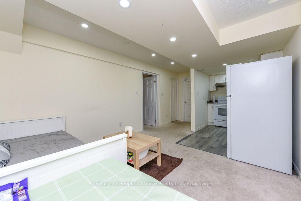 270 Brussels Avenue • Brampton, ON photo 41