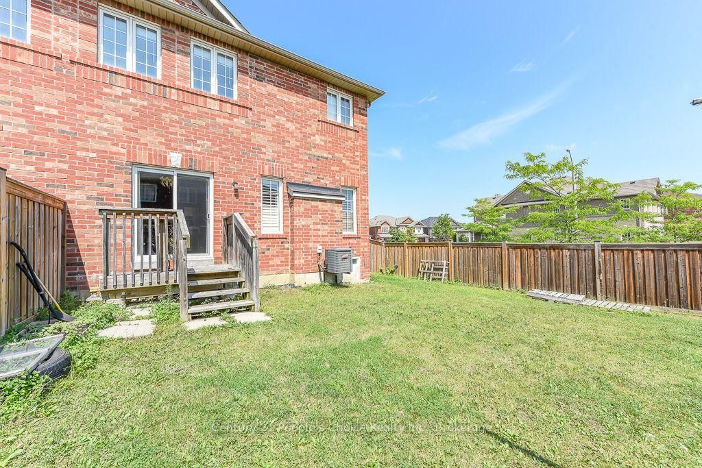 270 Brussels Avenue • Brampton, ON photo 46