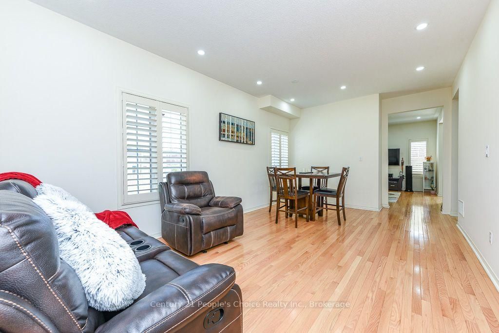 270 Brussels Avenue • Brampton, ON photo 8