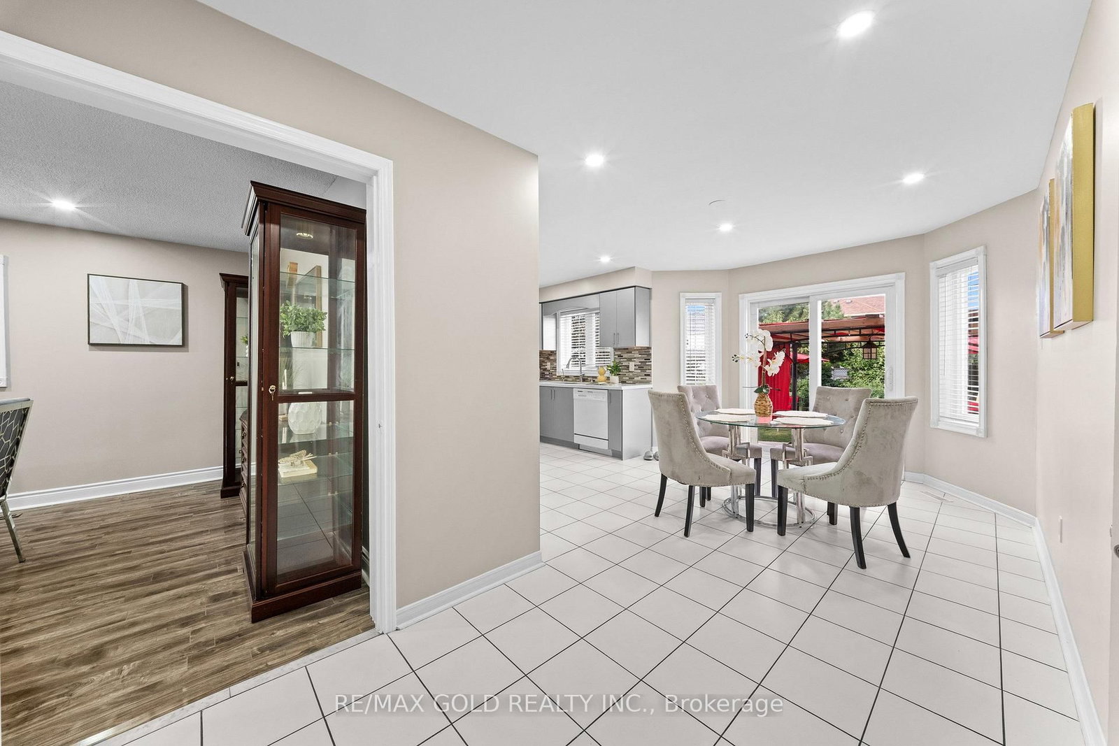 119 Mountainash Road • Brampton, ON photo 13