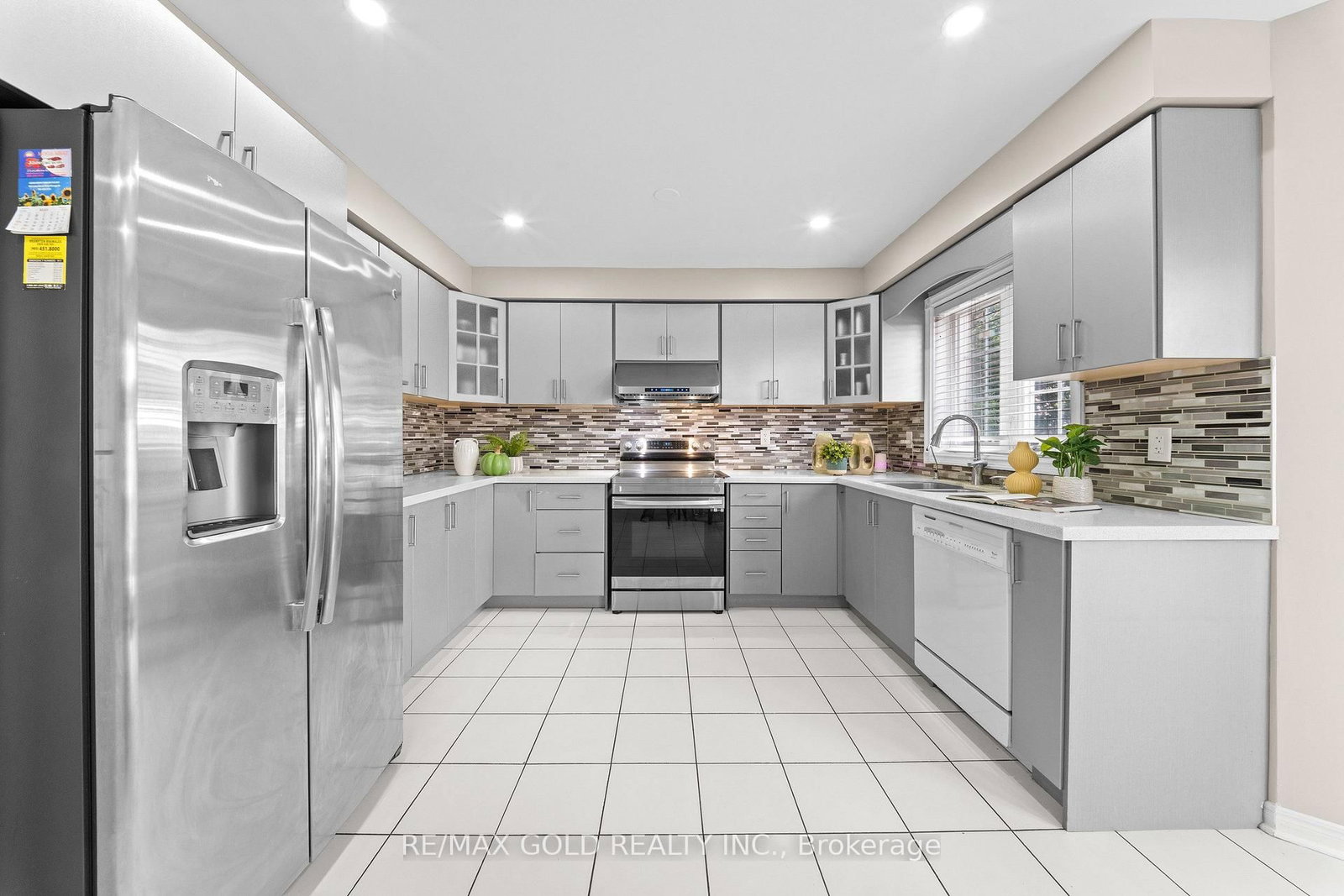 119 Mountainash Road • Brampton, ON photo 15