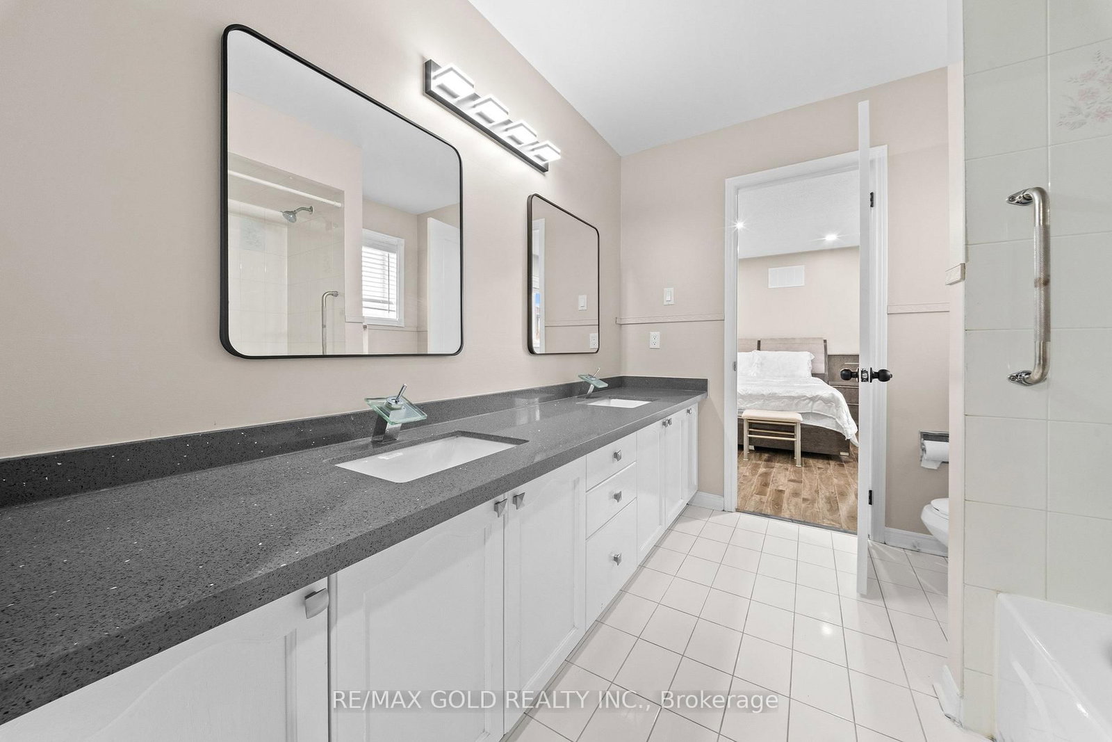 119 Mountainash Road • Brampton, ON photo 29