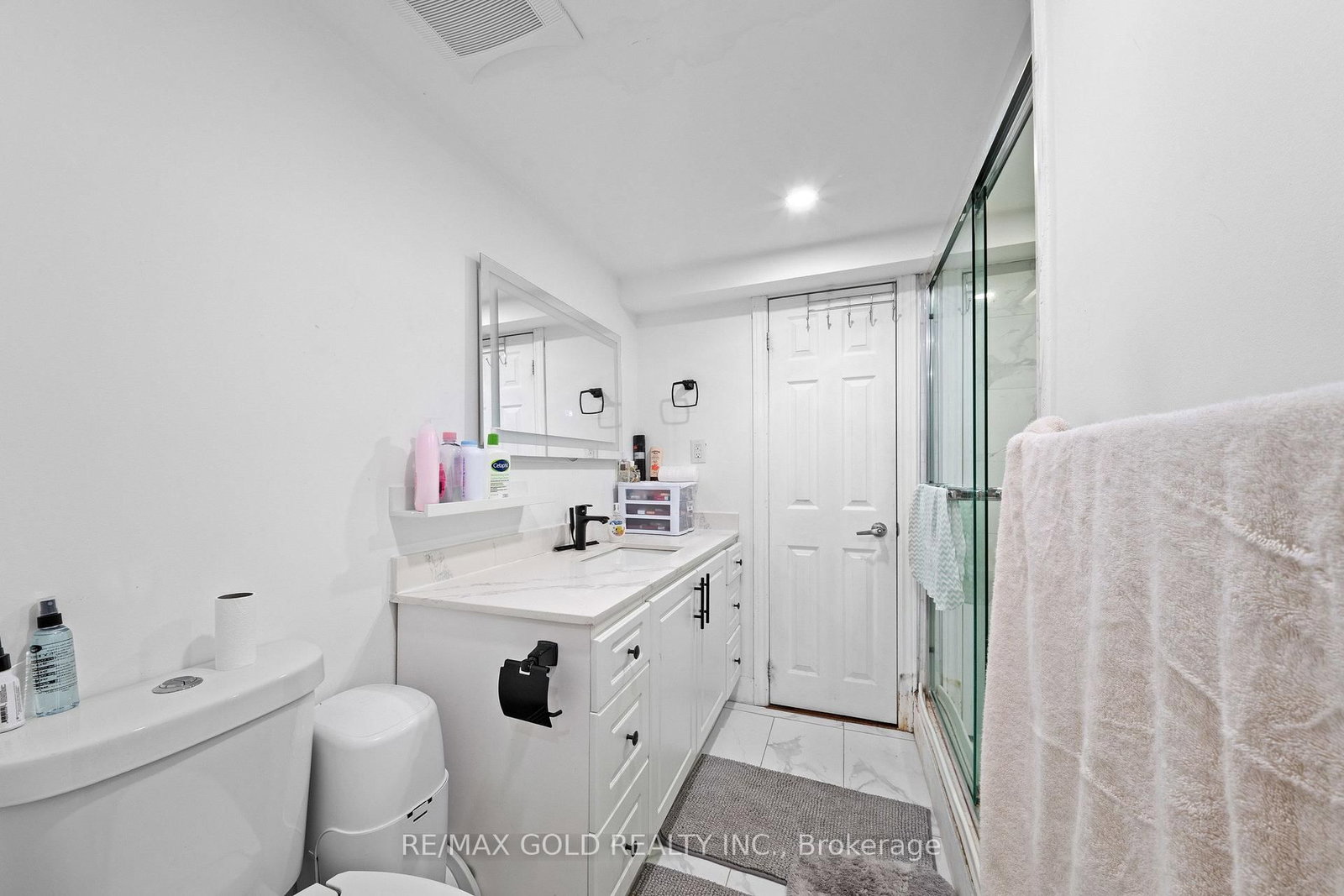 119 Mountainash Road • Brampton, ON photo 38