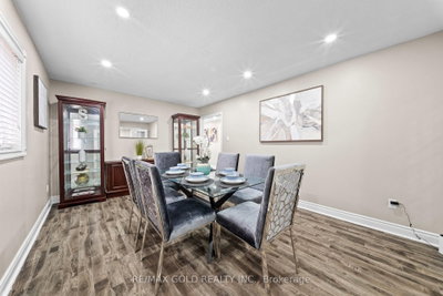 119 Mountainash Road • Brampton, ON photo 9