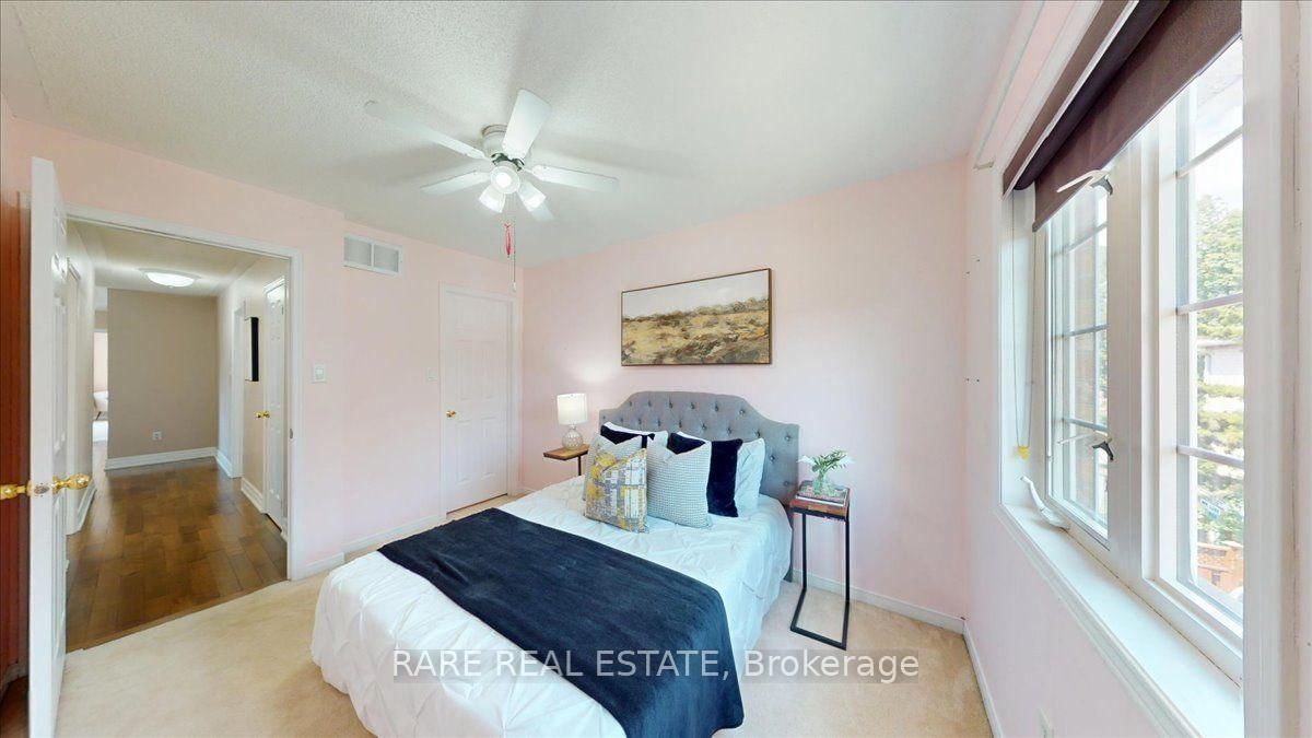 1825 Hobson Drive • Burlington, ON photo 19