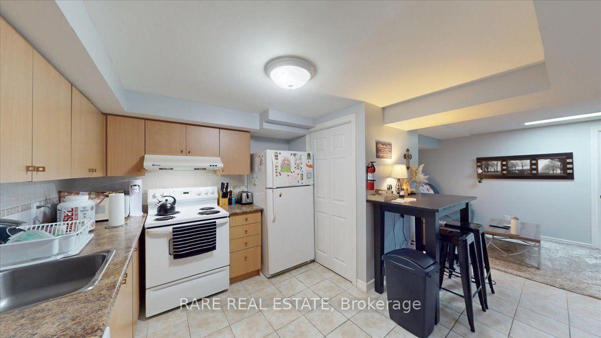 1825 Hobson Drive • Burlington, ON photo 28