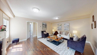 1825 Hobson Drive • Burlington, ON photo 3