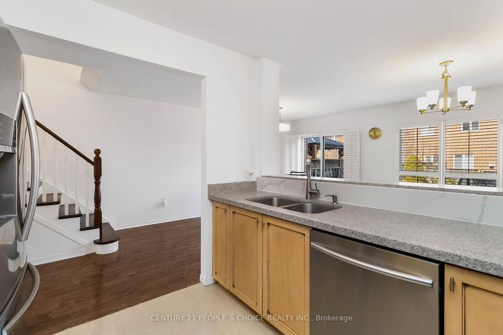 2145 Redstone Crescent • Oakville, ON photo 18