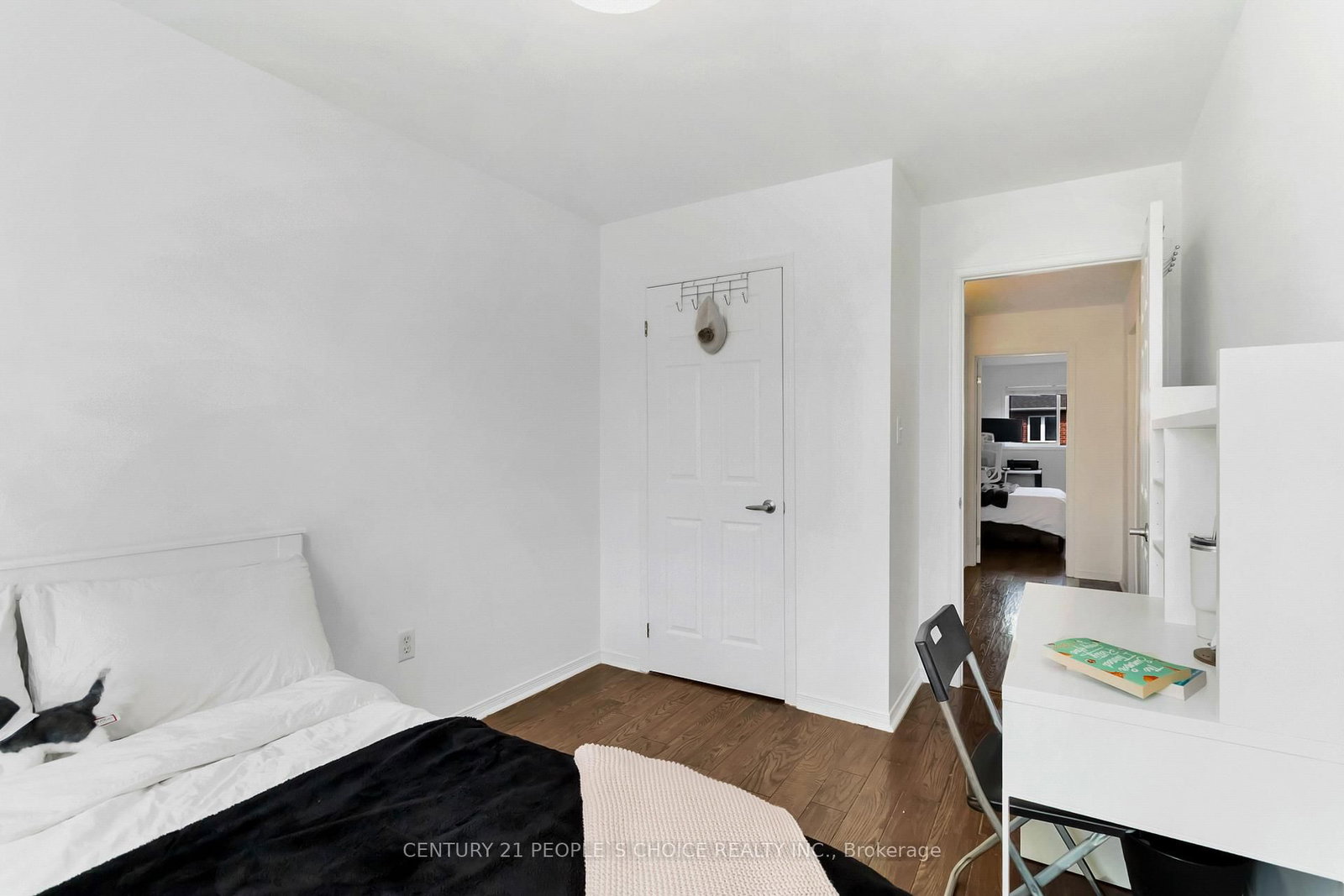 2145 Redstone Crescent • Oakville, ON photo 24