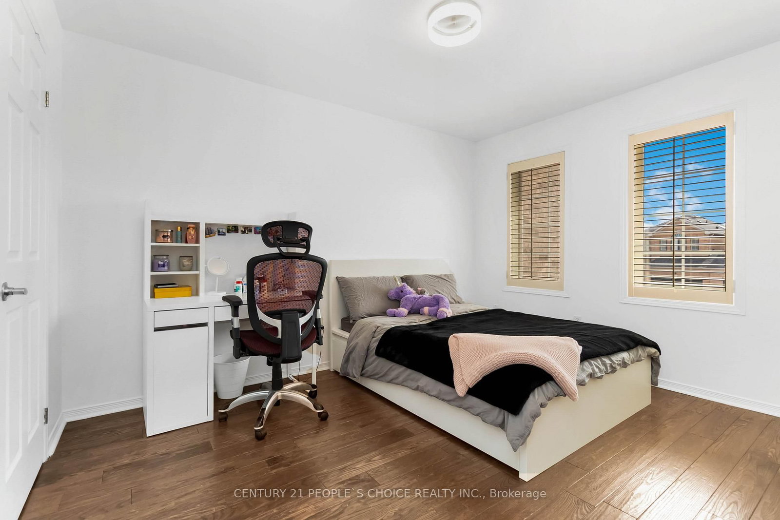2145 Redstone Crescent • Oakville, ON photo 25