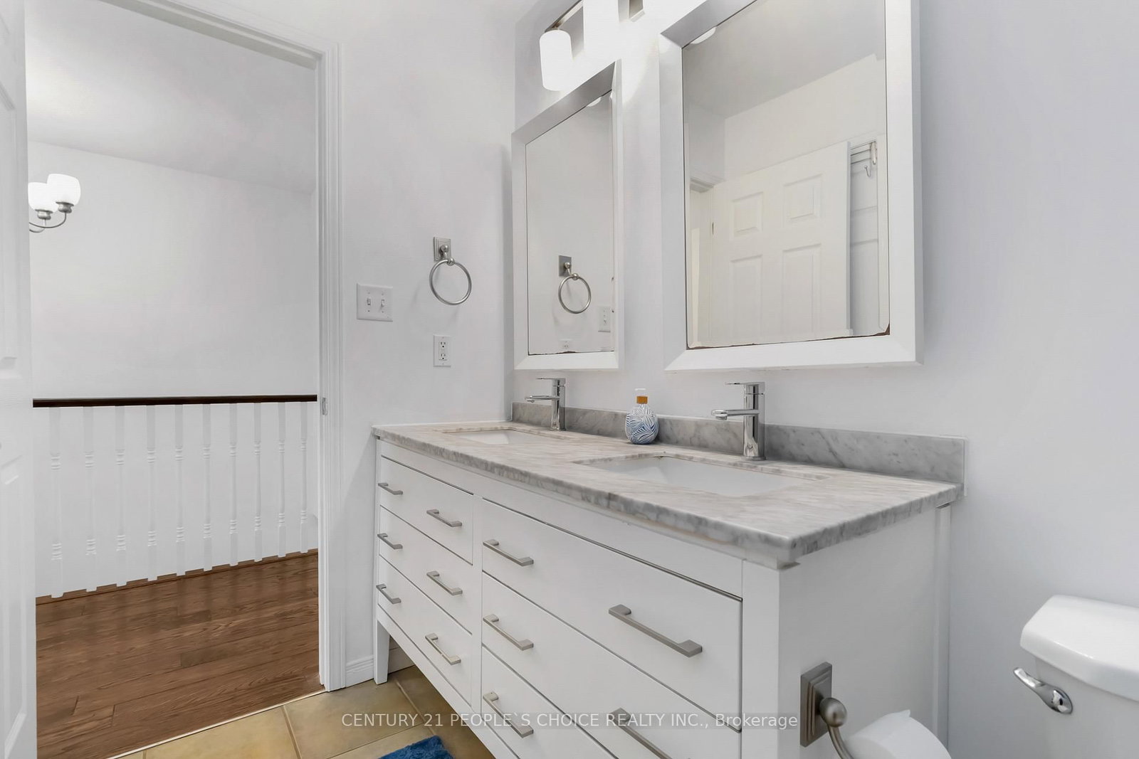 2145 Redstone Crescent • Oakville, ON photo 38