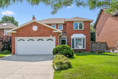 2944 Kingsway Drive