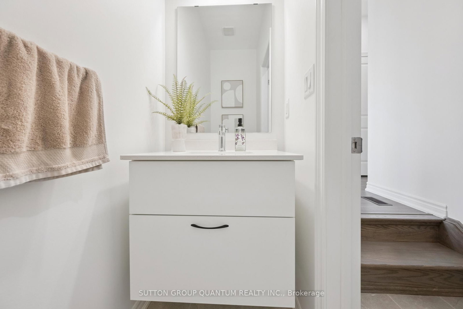 3040 Robert Lamb Boulevard • Oakville, ON photo 10