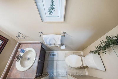48 Redfinch Brampton,ON L7A 2B2 — Photo 16