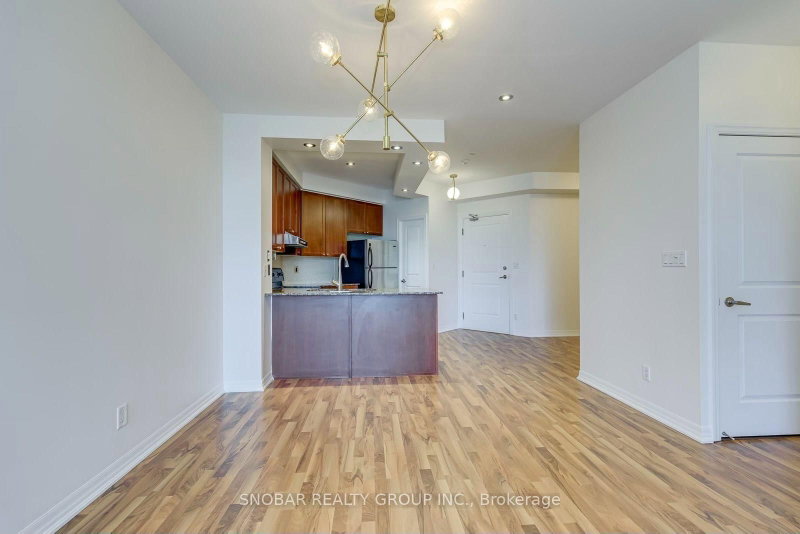 245 Dalesford Rd SE photo 4