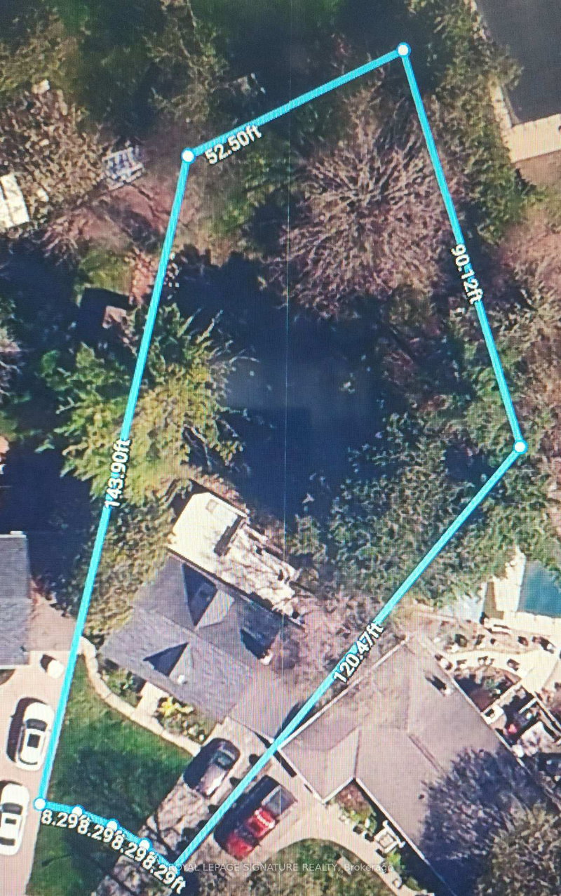 10 Elmview Court