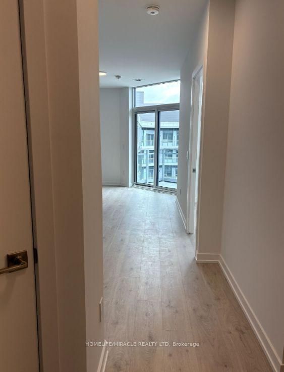 453 - 2501 Saw Whet Boulevard