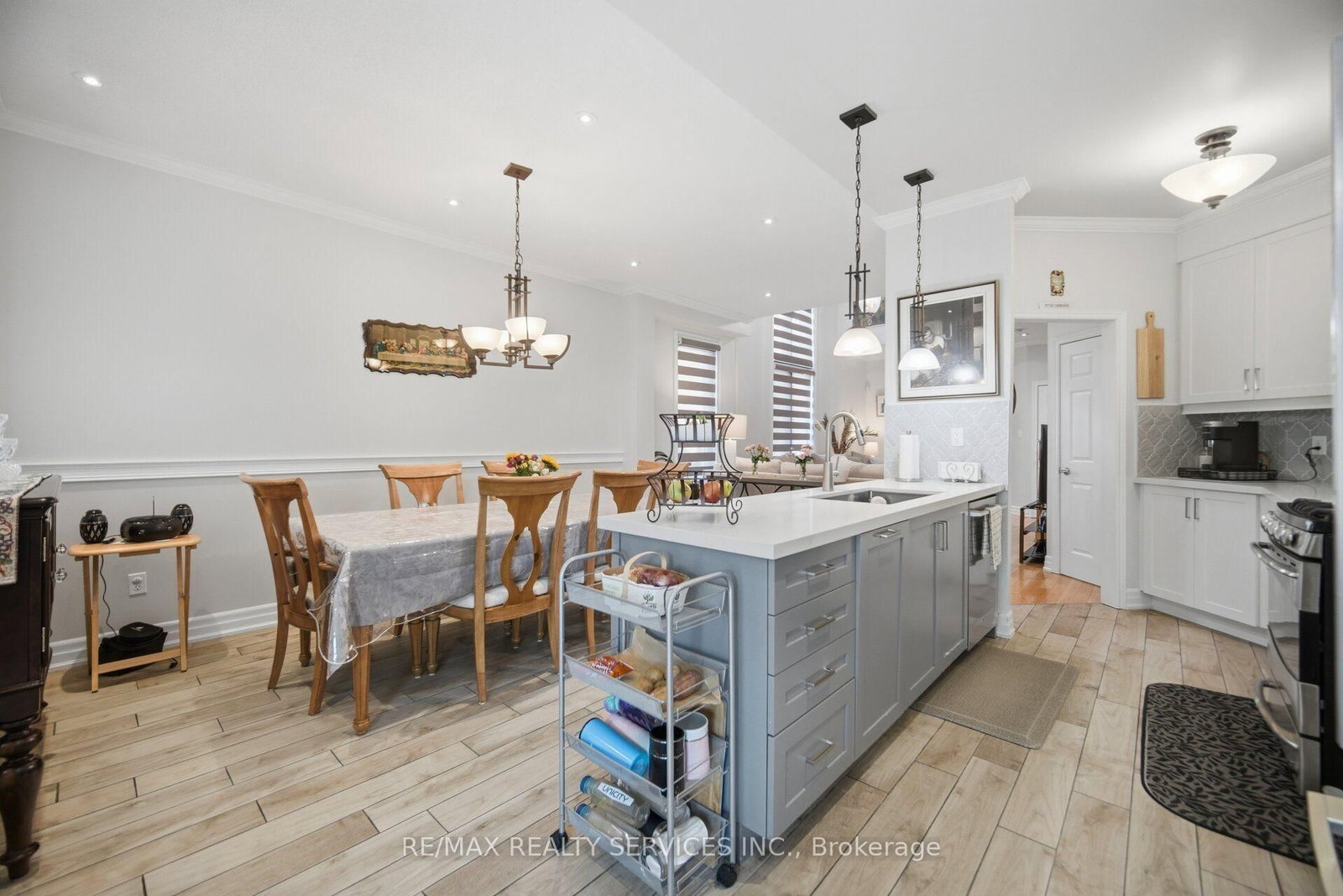 32 Deepcoral Court • Brampton, ON photo 14