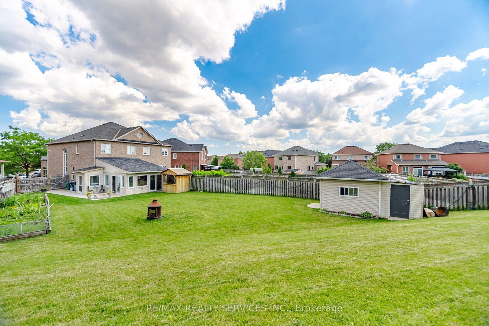 32 Deepcoral Court • Brampton, ON photo 45