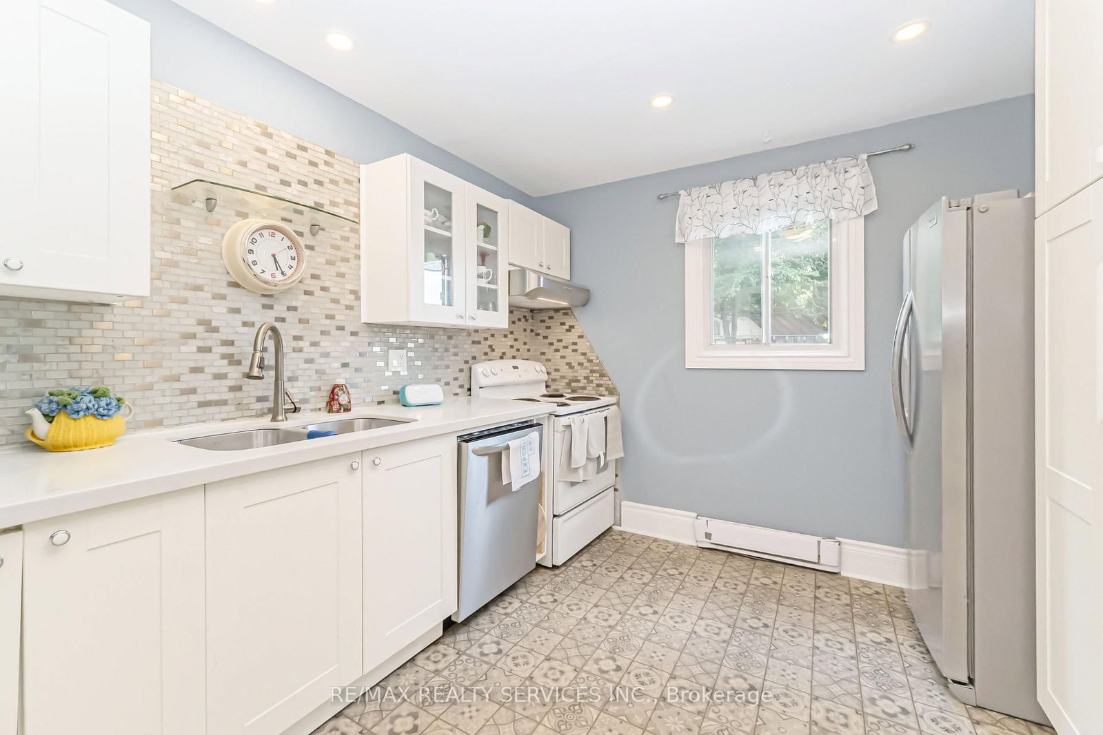 47 Huntingwood Crescent • Brampton, ON photo 10