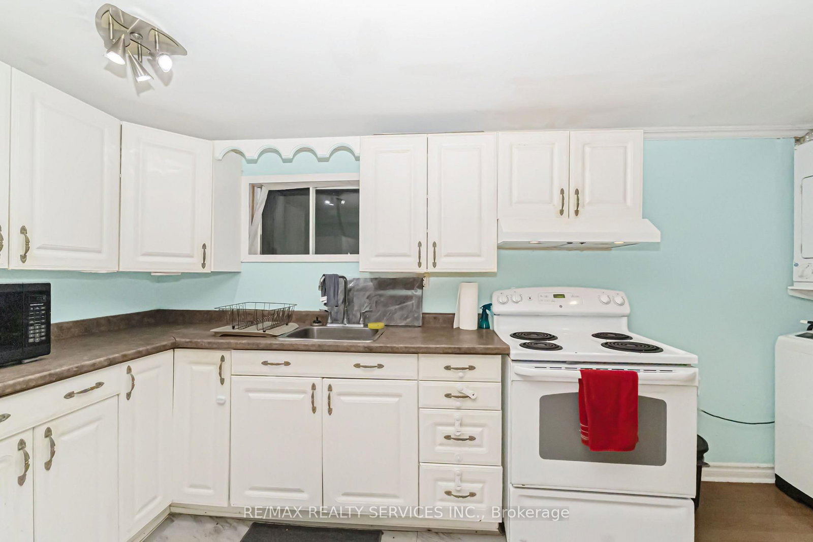 47 Huntingwood Crescent • Brampton, ON photo 31