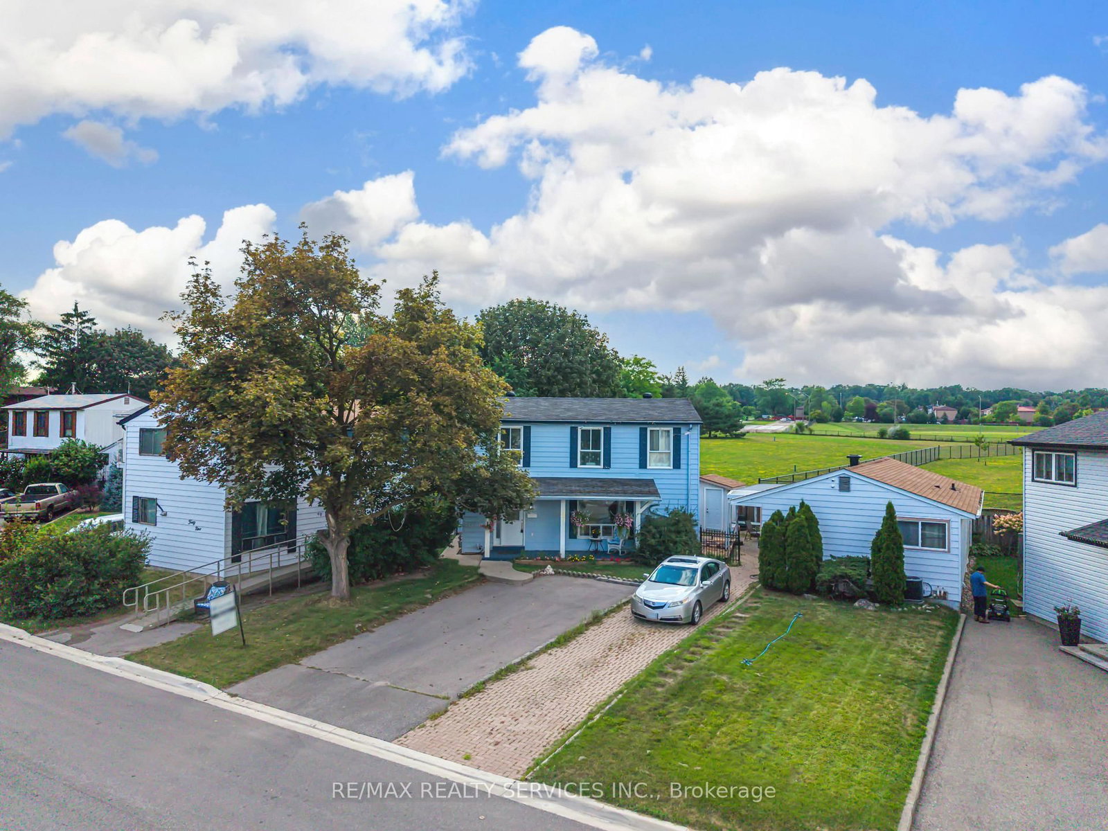 47 Huntingwood Crescent • Brampton, ON photo 47