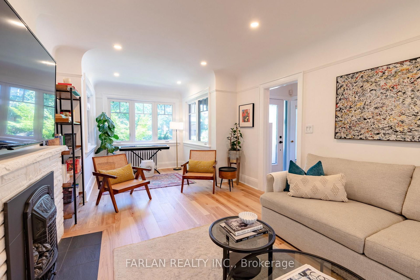 133 Deforest Road • Toronto, ON photo 10