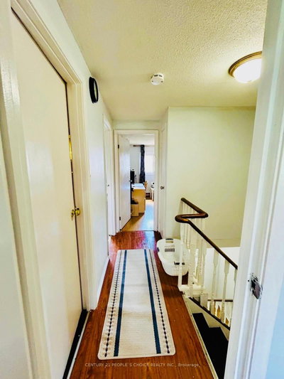 25 Mccallum Court • Brampton, ON photo 5