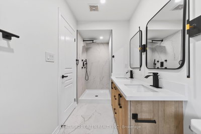 496 George Ryan Oakville,ON L6H 0S5 — Photo 38