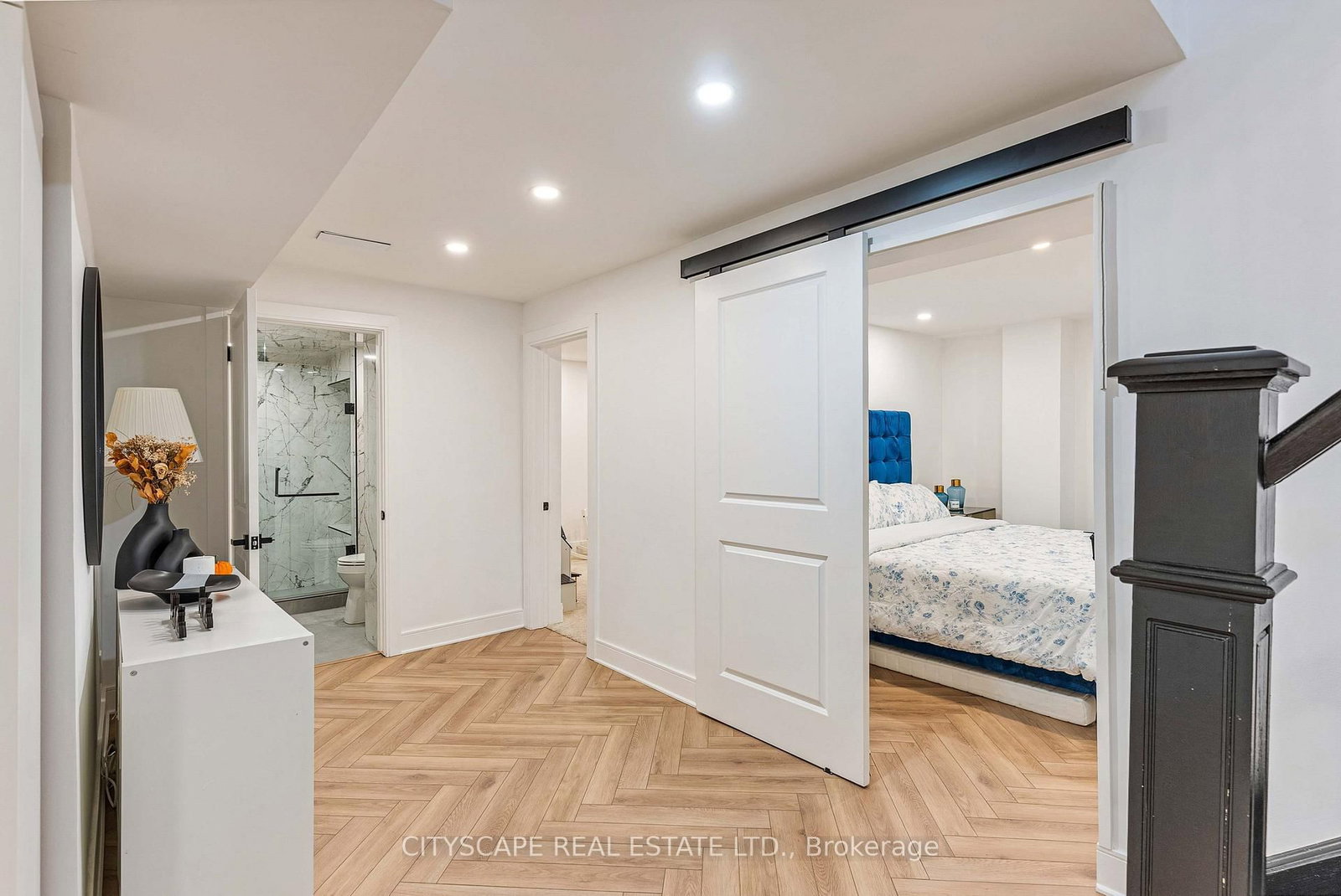 4582 Badminton Drive • Mississauga, ON photo 38