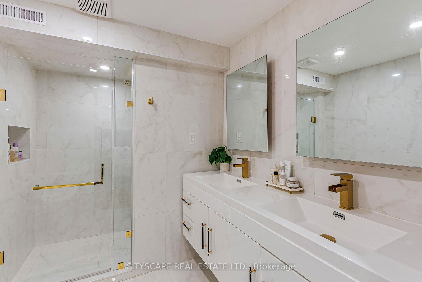 4582 Badminton Drive • Mississauga, ON photo 42