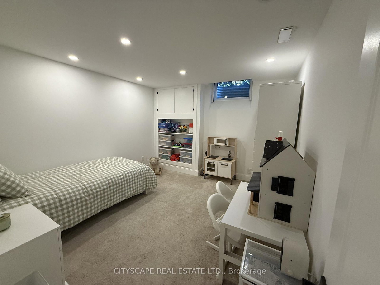 4582 Badminton Drive • Mississauga, ON photo 44
