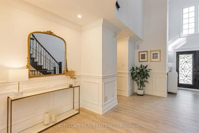 4582 Badminton Drive • Mississauga, ON photo 5