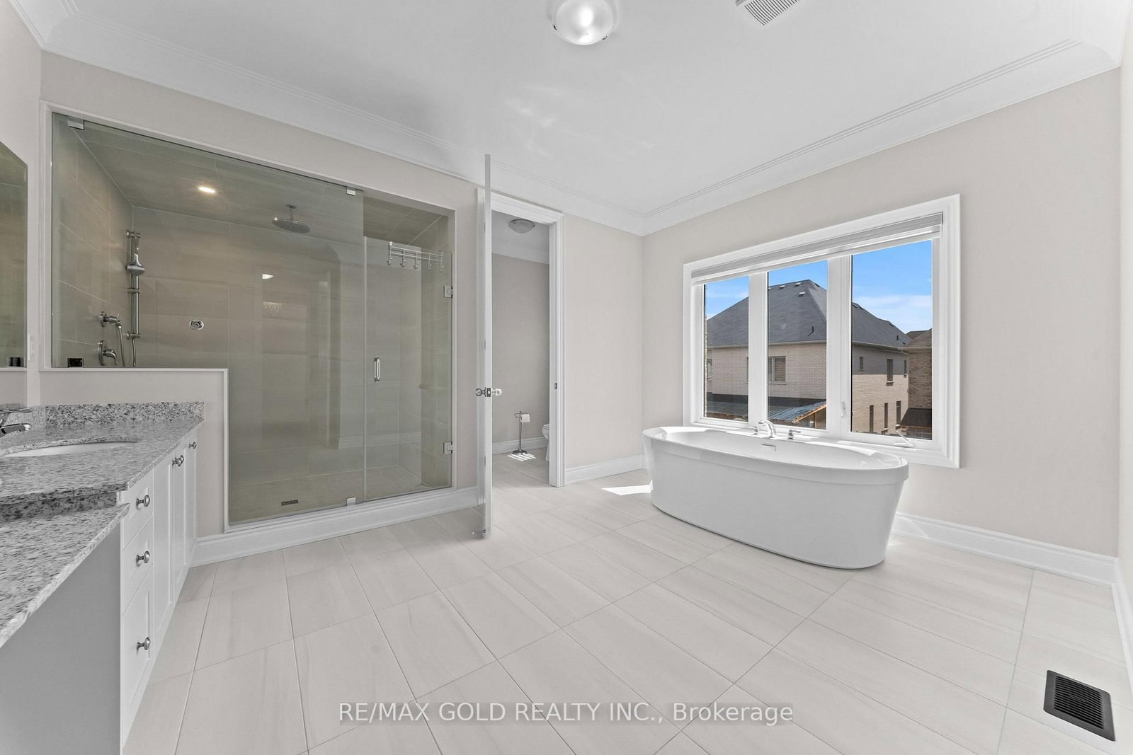 5 Anatolia Street • Brampton, ON photo 25