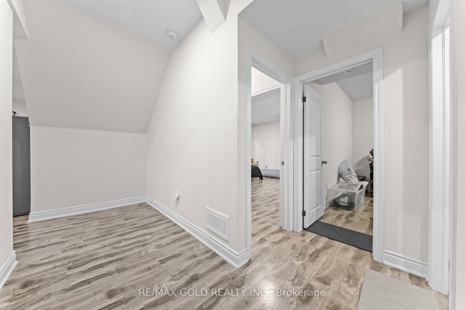5 Anatolia Street • Brampton, ON photo 44