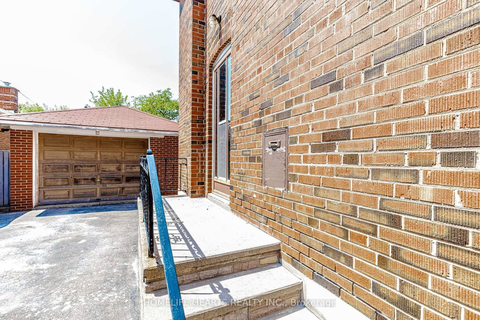 6 Dittmer Crescent • Toronto, ON photo 42