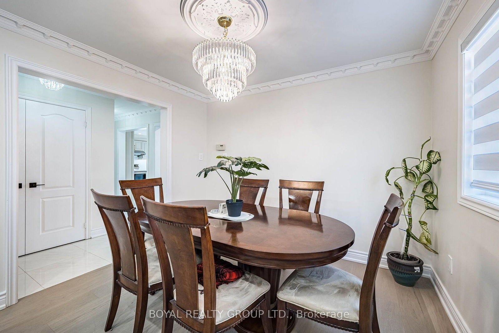 8 Coniferous Court • Brampton, ON photo 14