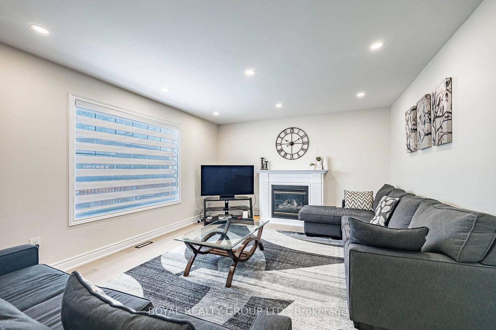 8 Coniferous Court • Brampton, ON photo 15