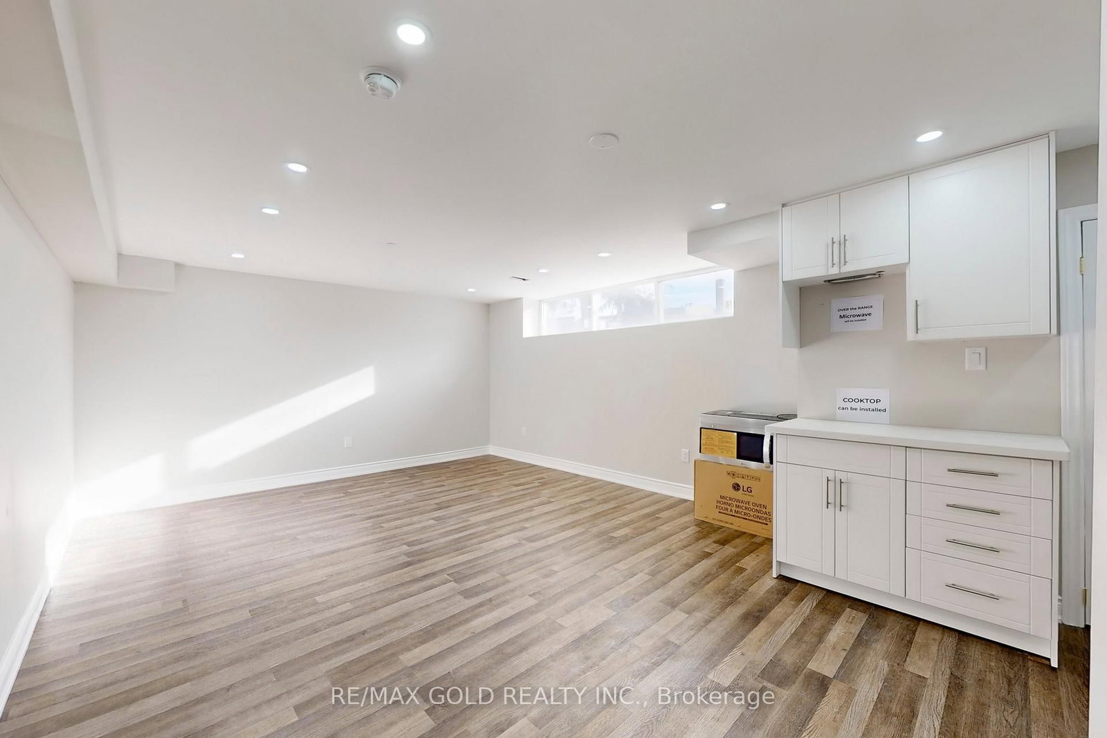 189 Kingsview Boulevard • Toronto, ON photo 41