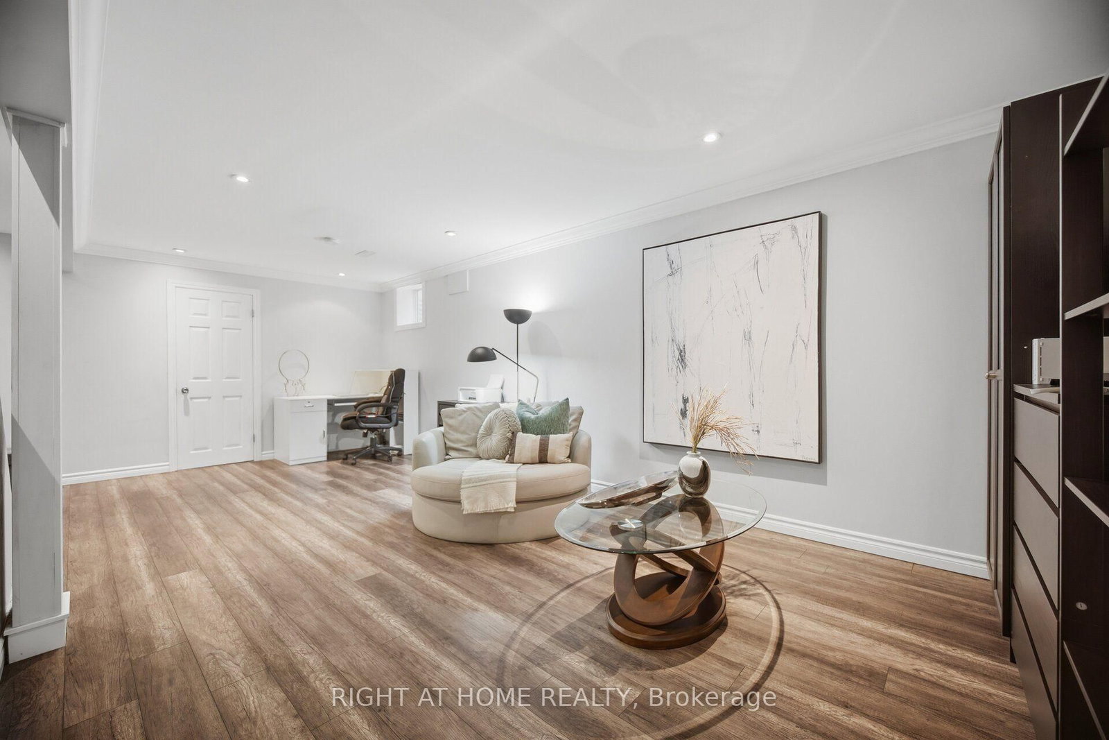 3064 Lakeshore Road W • Oakville, ON photo 34