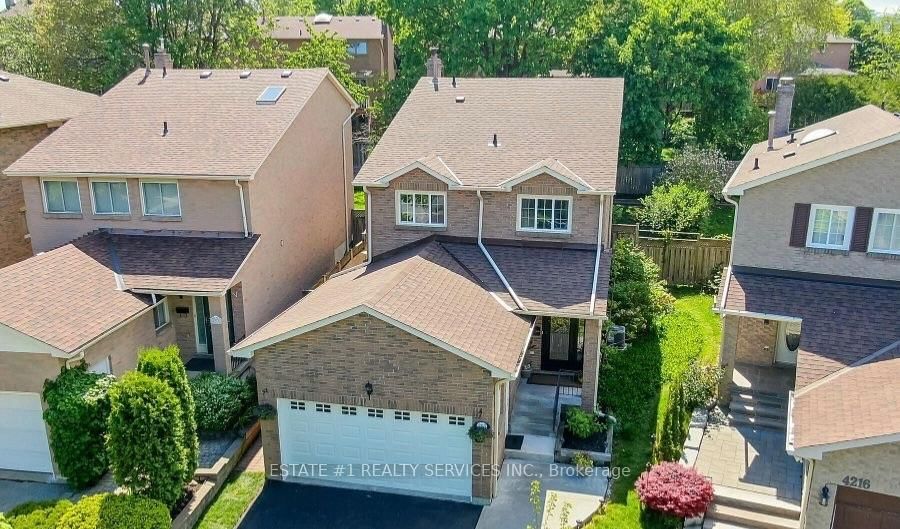 4212 Powderhorn Crescent • Mississauga, ON photo 1