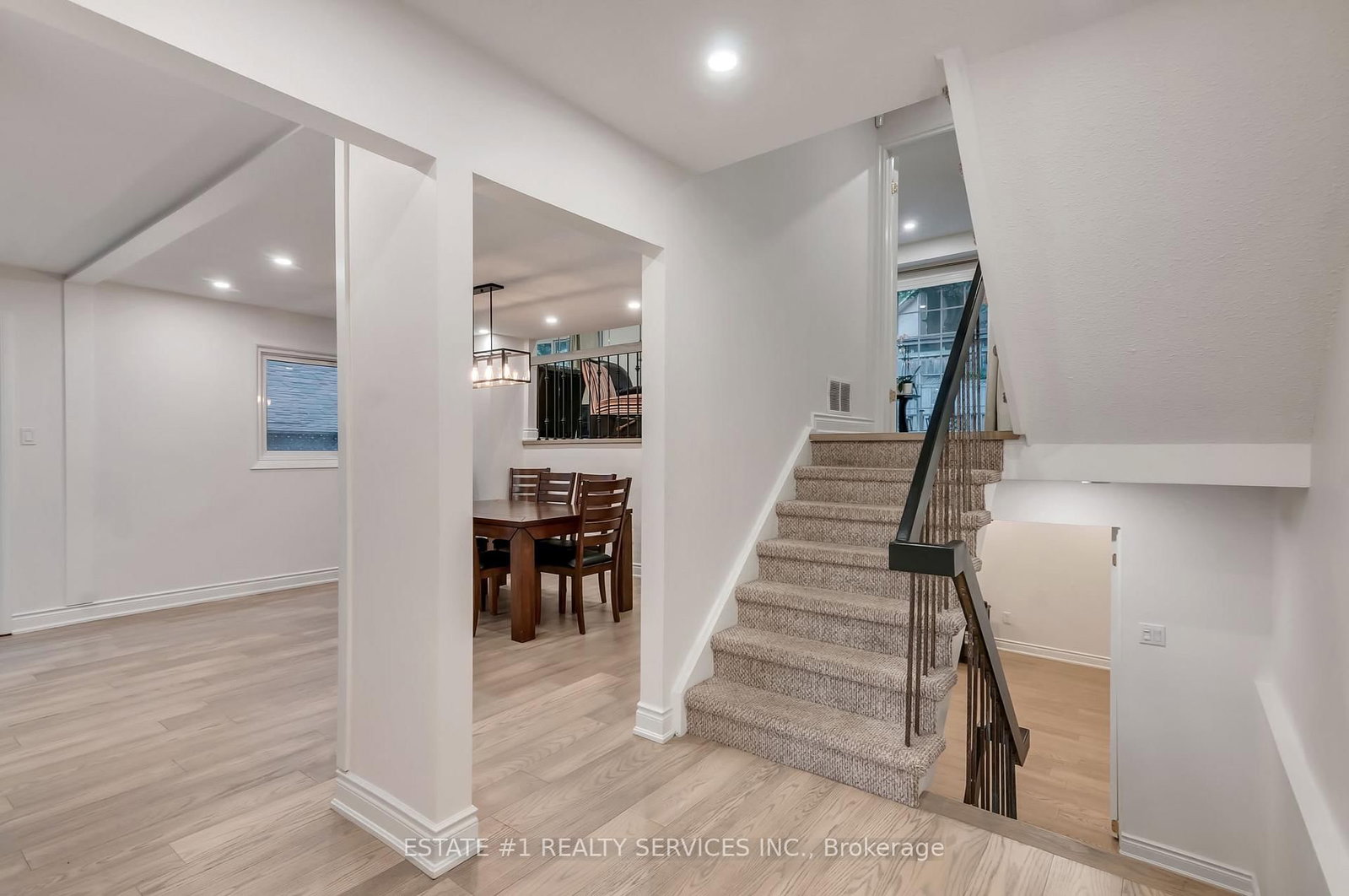 4212 Powderhorn Crescent • Mississauga, ON photo 9