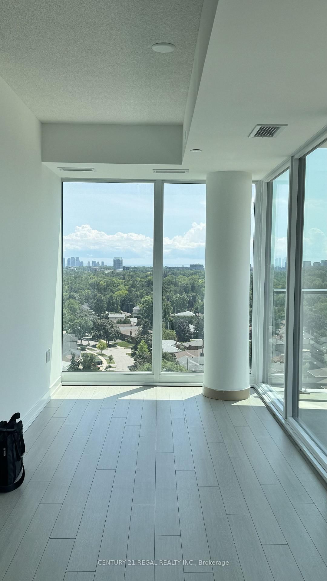 Condo for lease at 1210-4010 Eglinton Avenue, Toronto, Ontario, M9A 0G5 - Humber Heights - MLS: W13680366