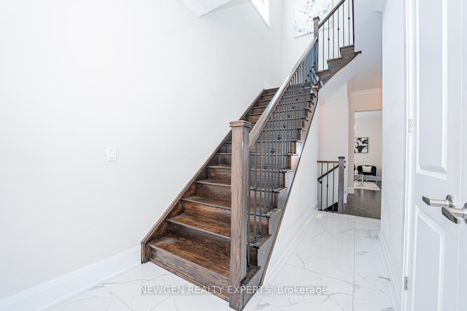 68 Stowmarket Street • Caledon, ON photo 21