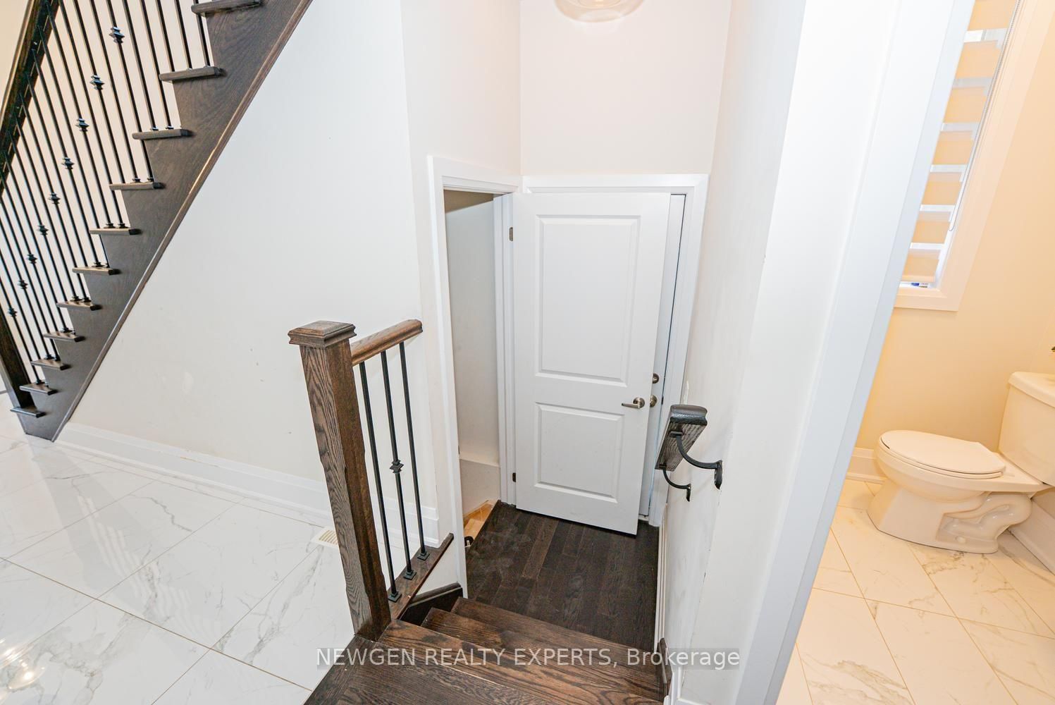68 Stowmarket Street • Caledon, ON photo 39